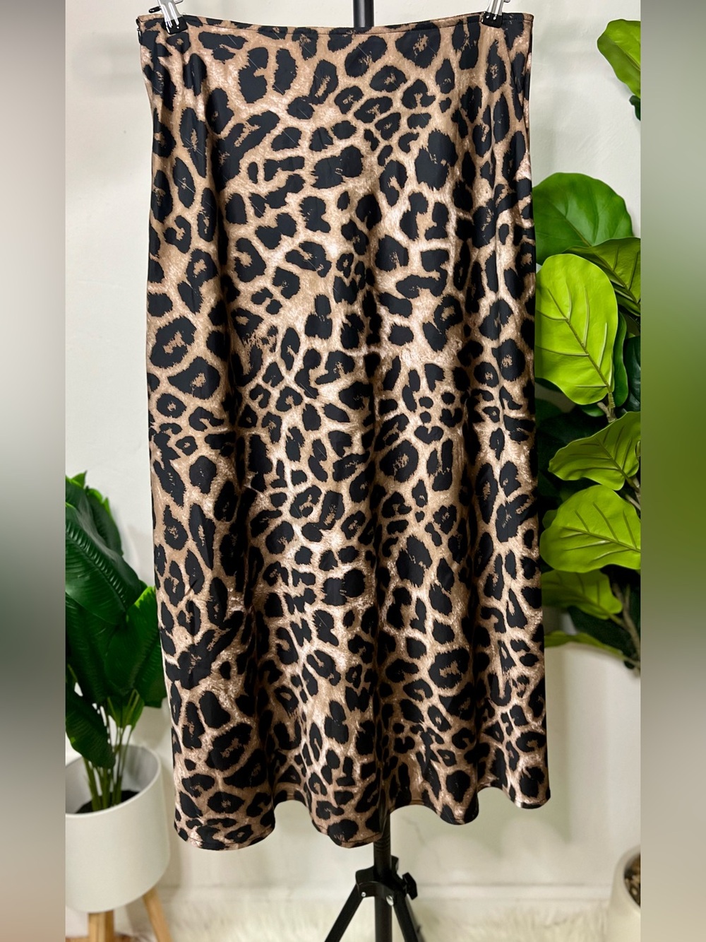 Leopard Print Satin Midi Skirt - Tan/Black
